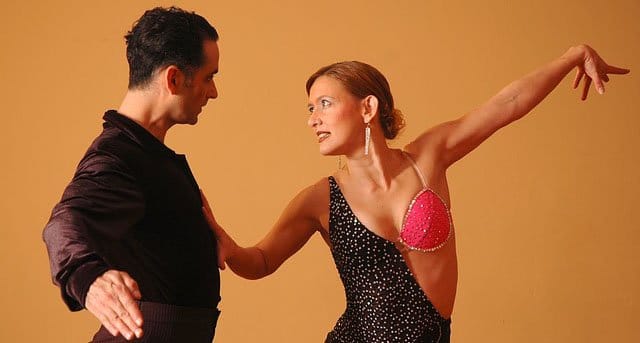 ballroom-1039371_640