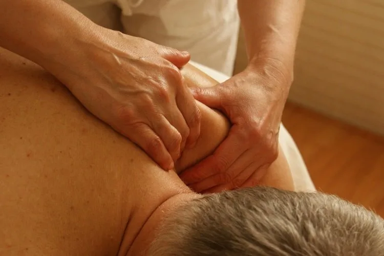 deep-tissue-massage
