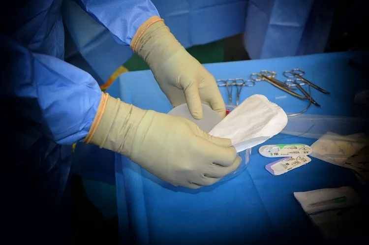 plastic surgery doctor