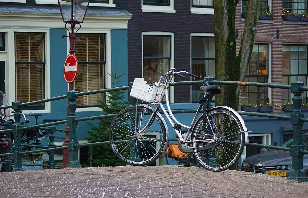 Bicycle city road